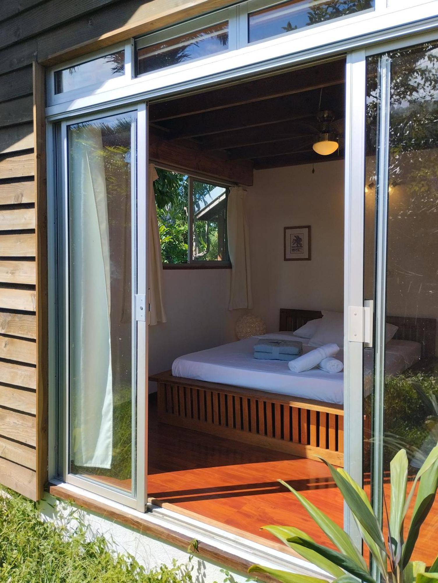 Tema'E Beach House Temae Εξωτερικό φωτογραφία
